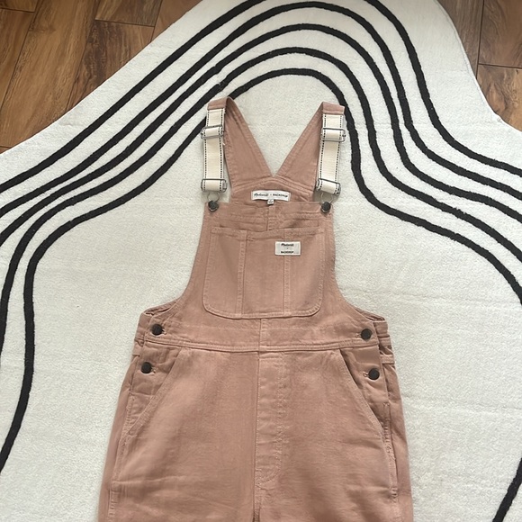 Madewell x Backdrop • Studio Hours Garment-Dyed Overalls - Picture 10 of 13